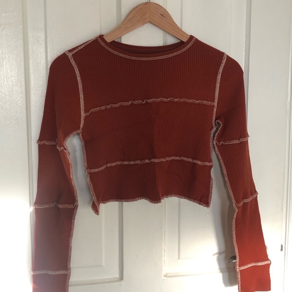 Urban Outfitters Thermal Crop - Picture 2 of 3